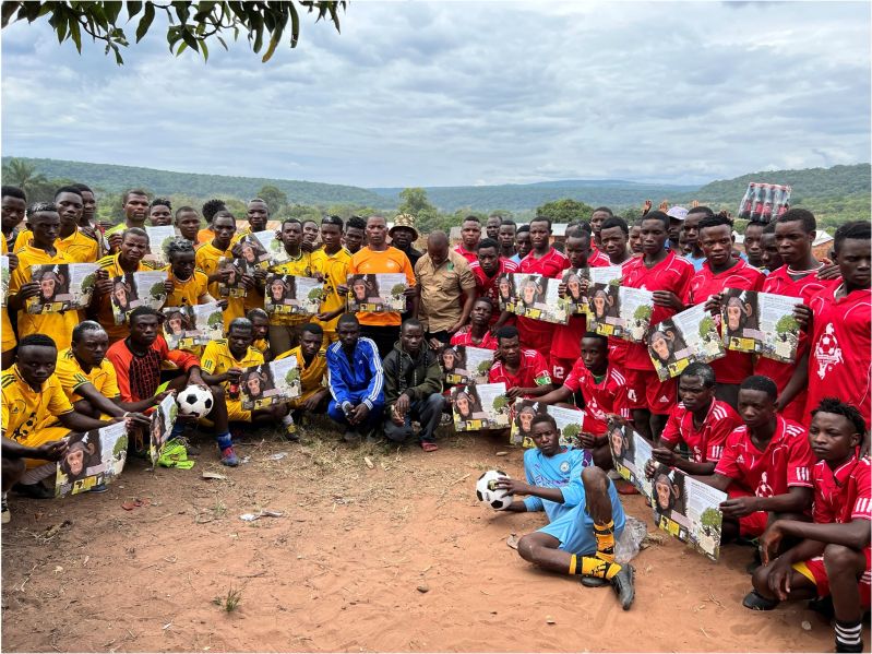 File:Loasi Conservation Outreach WCS.jpg